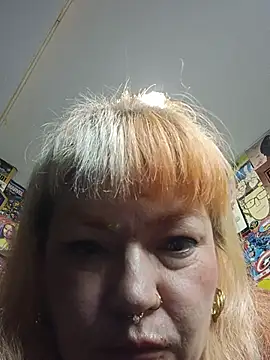 lady polka online show from February 20, 3:58 am