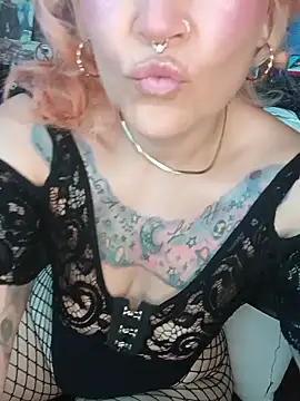 lady polka online show from March 2, 6:04 pm