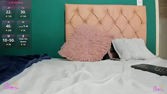 Camila Tits online show from April 30, 4:30 am