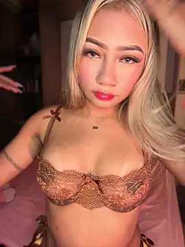 Snapshot of Dulce_Sofi_ chatting on May 30, 2:08 am Dulce Sofi online show from May 30, 2:08 am