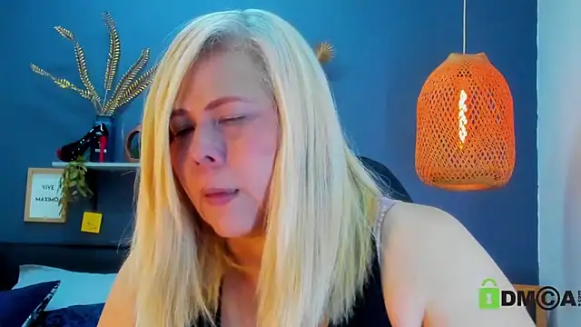 Snapshot of eva_colen50 chatting on March 23, 12:42 pm eva colen50 online show from March 23, 12:42 pm