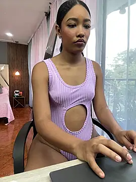 kali rousse online show from April 30, 12:33 pm