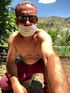 Snapshot of TurkeyMen chatting on June 5, 8:09 am TurkeyMen online show from June 5, 8:09 am