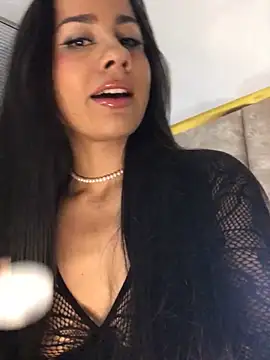 Snapshot of RebecaPalmer chatting on May 29, 6:11 am RebecaPalmer online show from May 29, 6:11 am