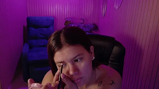 Alessia Monroe  online show from June 29, 7:58 pm