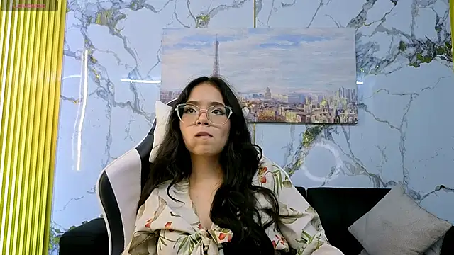 Snapshot of Carolina_pm chatting on June 9, 11:38 pm Carolina pm online show from June 9, 11:38 pm