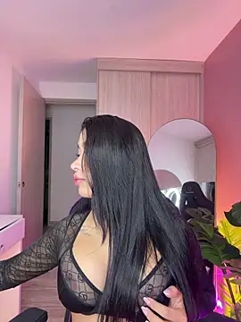 AliceBoomx online show from April 23, 1:18 am