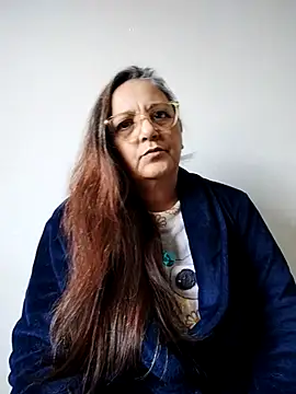 Noemipopi online show from July 5, 2:46 pm