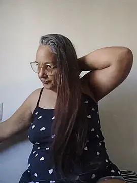 Noemipopi online show from August 1, 12:15 pm
