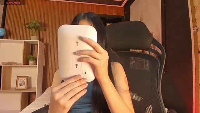 MelLove  online show from March 13, 9:21 pm