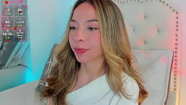 LuuluBerry online show from March 2, 8:48 pm