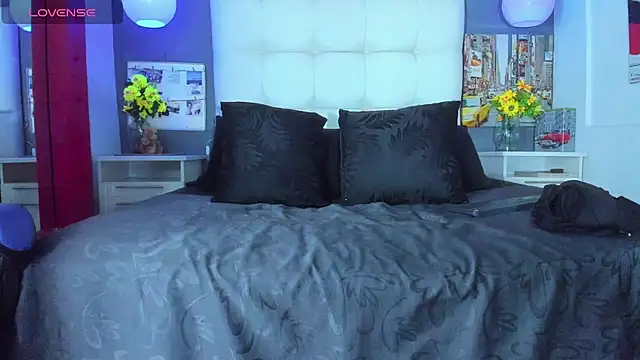 SharonTygaX online show from February 28, 4:13 am