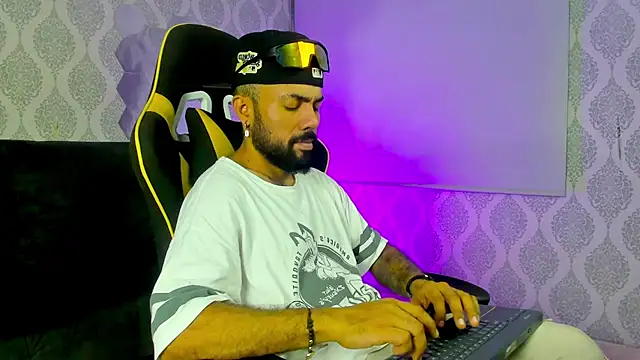 Michael Boyss online show from March 15, 1:22 am