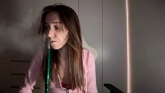 monnymoonn online show from February 23, 2:03 pm