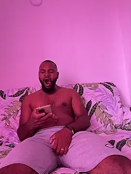 el guille1 online show from March 17, 3:26 pm