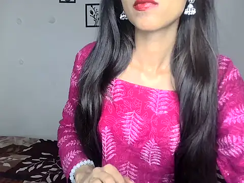 SIKSHA SINGH online show from April 30, 9:08 pm