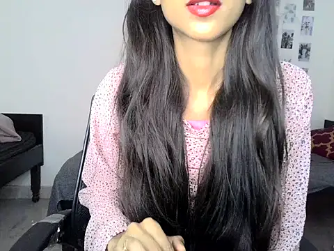 SIKSHA SINGH online show from May 1, 9:14 am