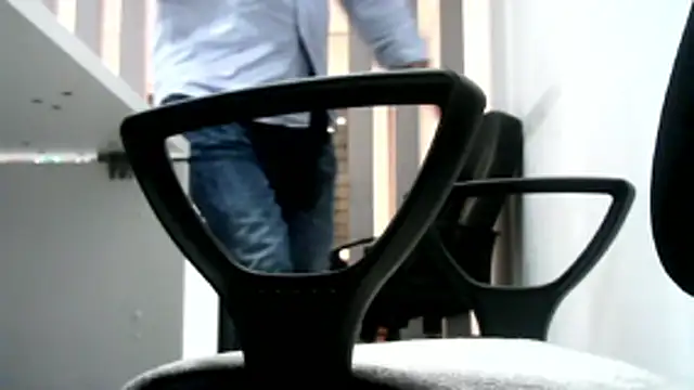 Snapshot of gitano697 chatting on May 19, 1:39 pm gitano697 online show from May 19, 1:39 pm