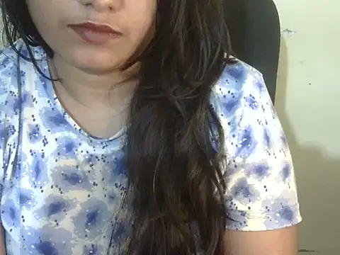 Snapshot of Aniya_Hazel chatting on March 5, 10:28 pm Aniya Hazel online show from March 5, 10:28 pm