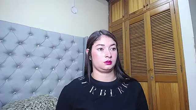skarlett  36 online show from April 28, 2:55 pm