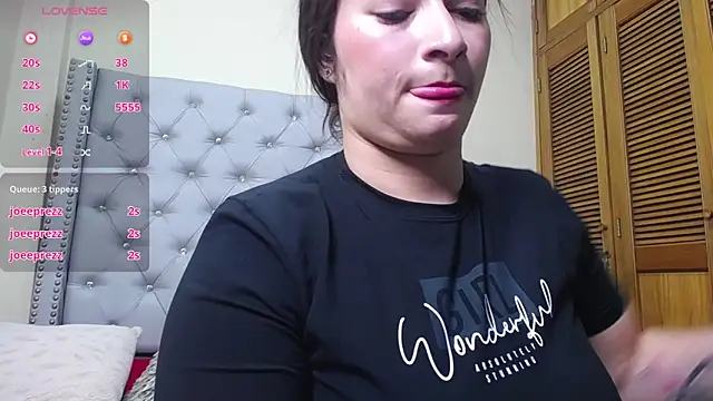 skarlett  36 online show from May 27, 2:47 pm