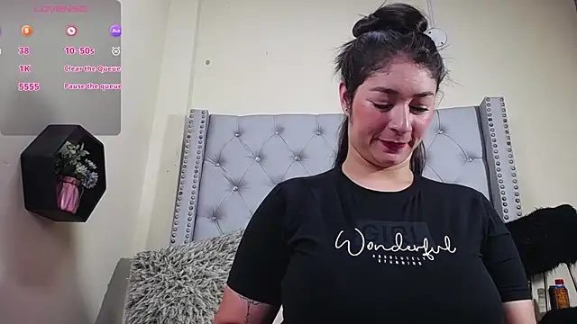 skarlett  36 online show from June 12, 2:38 pm