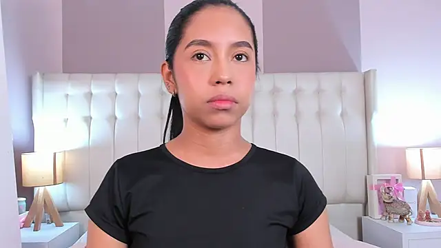 Reachel Smith online show from March 13, 11:06 am