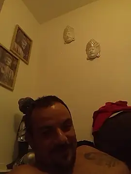 Snapshot of morenitoymorena chatting on July 8, 10:25 pm morenitoymorena online show from July 8, 10:25 pm