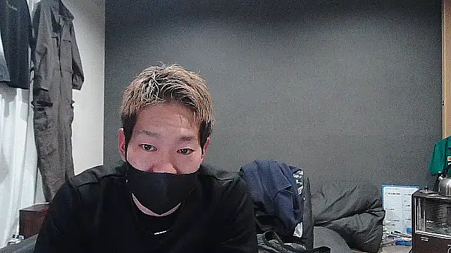 ryuaaaaa online show from March 4, 5:30 pm