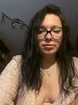 Snapshot of sonule99 chatting on June 11, 6:39 pm sonule99 online show from June 11, 6:39 pm
