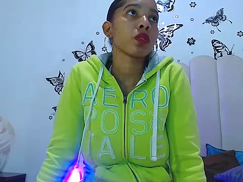 ChloeTastty4u online show from February 22, 2:13 am