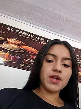 DulceCaroX online show from May 29, 1:20 pm