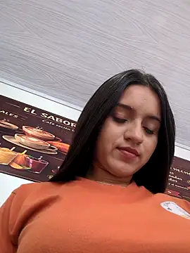 DulceCaroX online show from June 10, 12:59 pm
