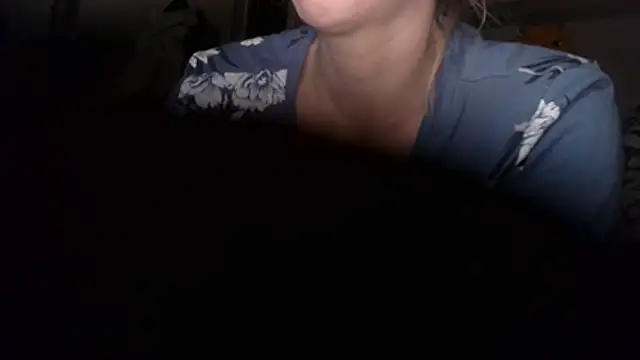 LadySecret X online show from March 4, 5:02 am