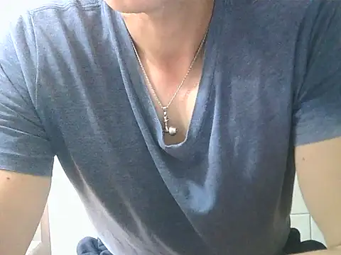 Snapshot of MisterX-47 chatting on February 23, 2:47 pm MisterX-47 online show from February 23, 2:47 pm