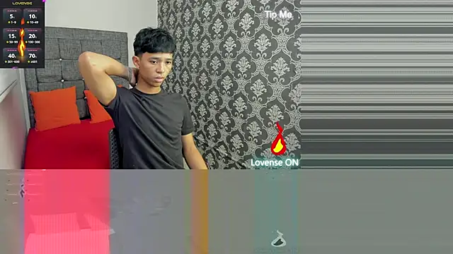 Little Twink19x online show from June 10, 7:57 pm