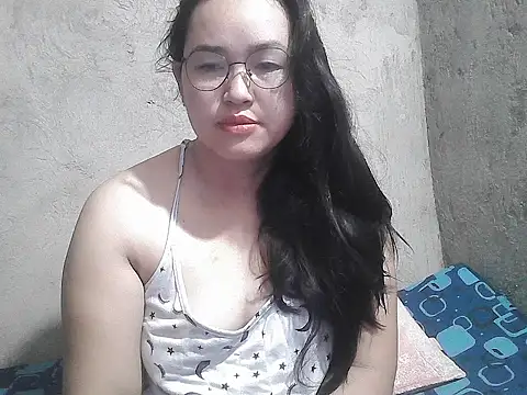 Snapshot of wildchinita00 chatting on May 20, 10:05 pm wildchinita00 online show from May 20, 10:05 pm
