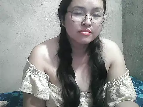 Snapshot of wildchinita00 chatting on May 30, 11:13 pm wildchinita00 online show from May 30, 11:13 pm
