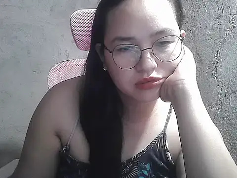 Snapshot of wildchinita00 chatting on July 12, 8:55 pm wildchinita00 online show from July 12, 8:55 pm
