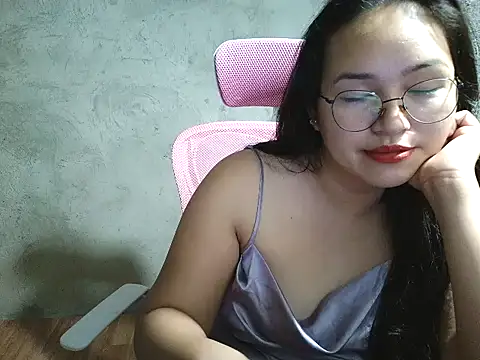 Snapshot of wildchinita00 chatting on August 1, 9:25 pm wildchinita00 online show from August 1, 9:25 pm