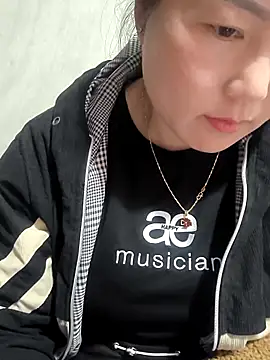 MayEva ly online show from March 10, 1:54 am