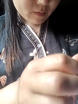 MayEva ly online show from June 6, 3:44 am