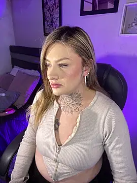 Eliee Roth online show from February 28, 3:07 am