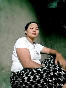 chubby0011 online show from May 2, 7:46 am