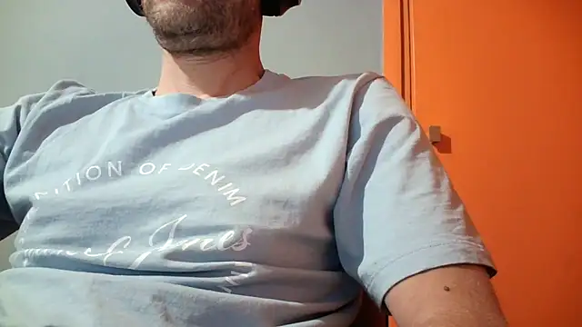 truble78 online show from July 20, 7:33 am