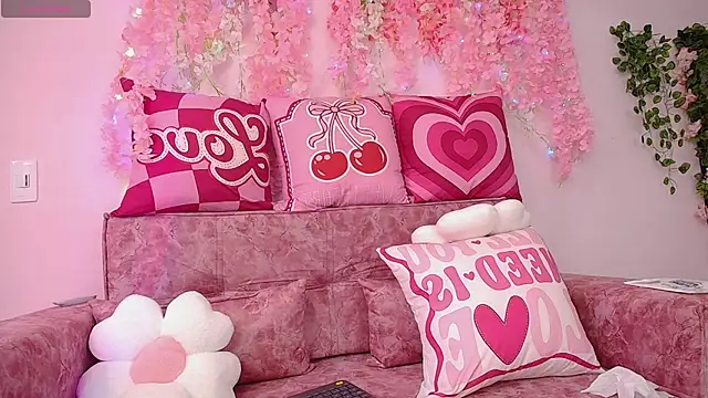 Baby  Velvet online show from March 8, 2:10 pm