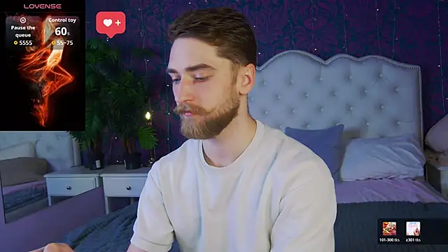 Dexter Raze online show from March 18, 10:46 pm