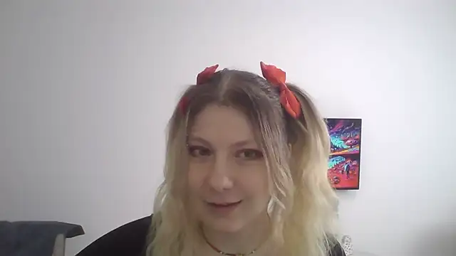 Foxy Bright online show from March 4, 12:44 pm