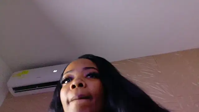 Snapshot of nina_bae chatting on July 3, 7:53 pm nina bae online show from July 3, 7:53 pm