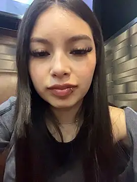 Mady Pink online show from March 19, 3:21 am